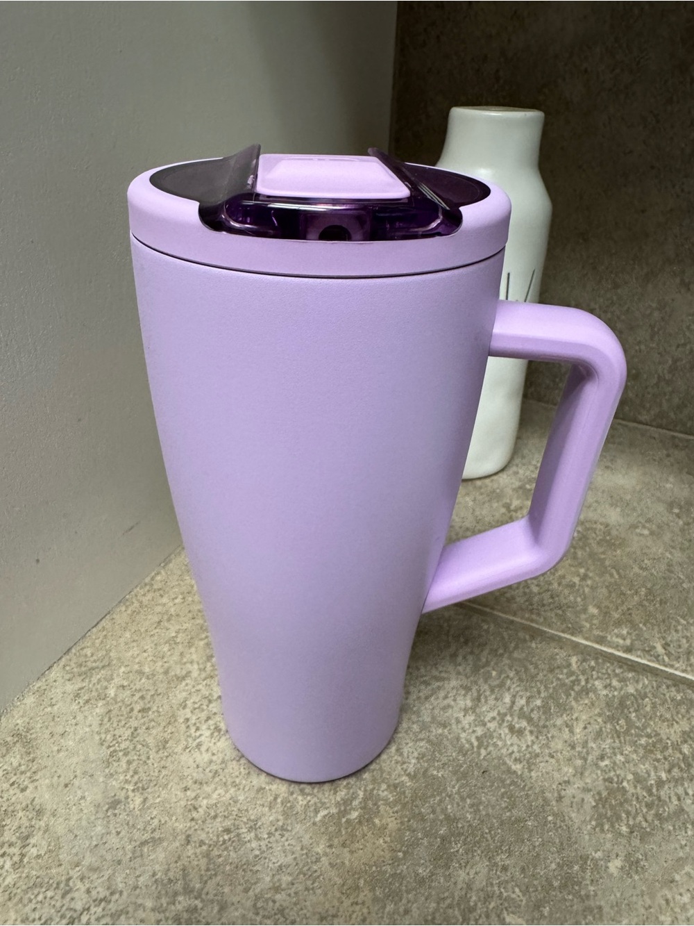 BRUMATE 30 Oz Era Flip Lavendar- Used once!